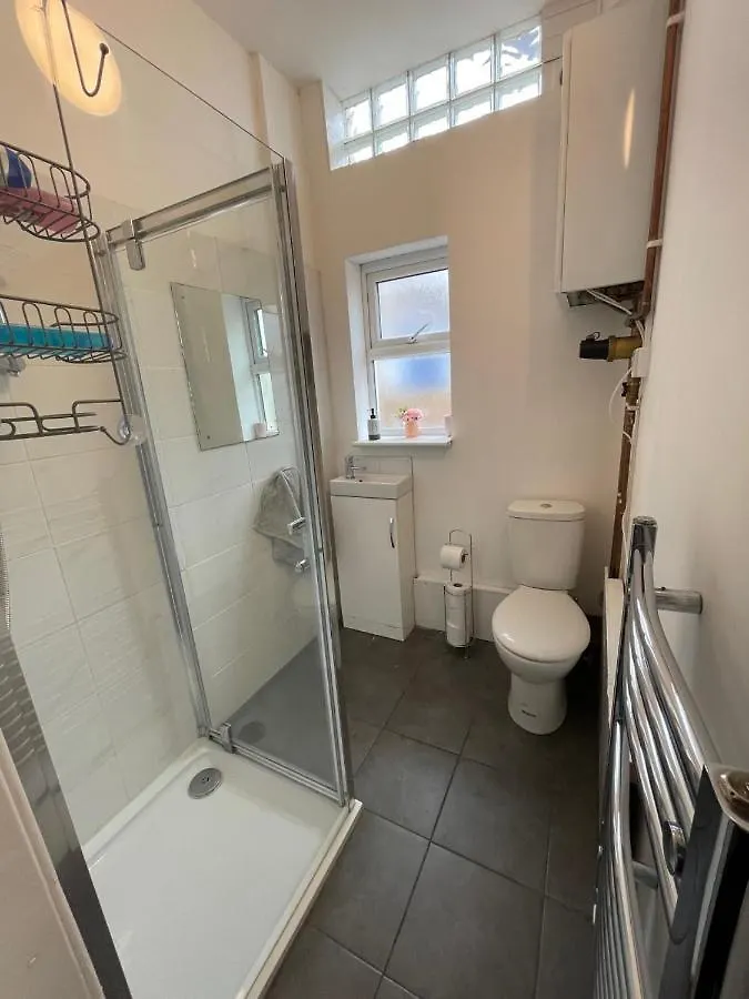 Modern Studio With Free Parking Near Sea-Station-Shops Apartment Brighton